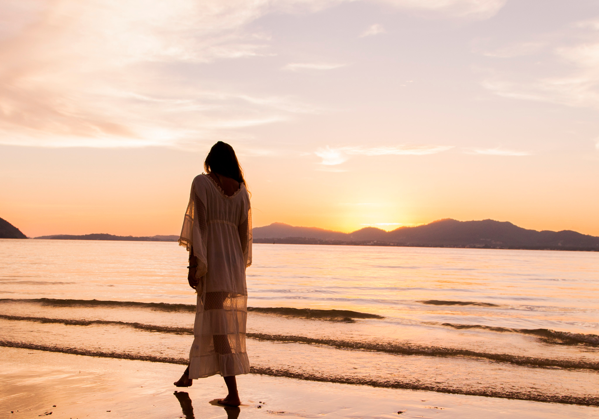 Walk Backwards to Enhance Balance and Leg Strength